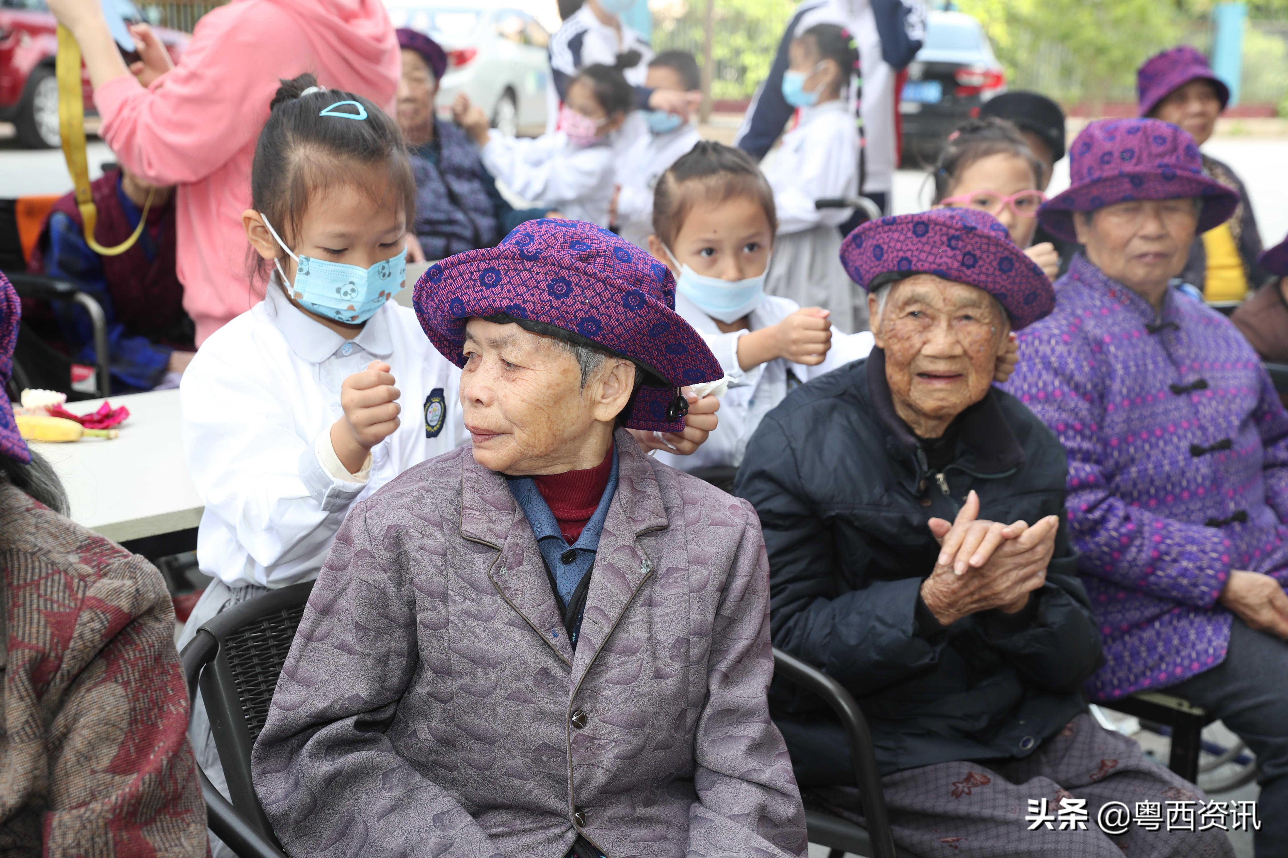 广东省廉江市实验学校,广东省廉江市实验学校，探索卓越教育的典范