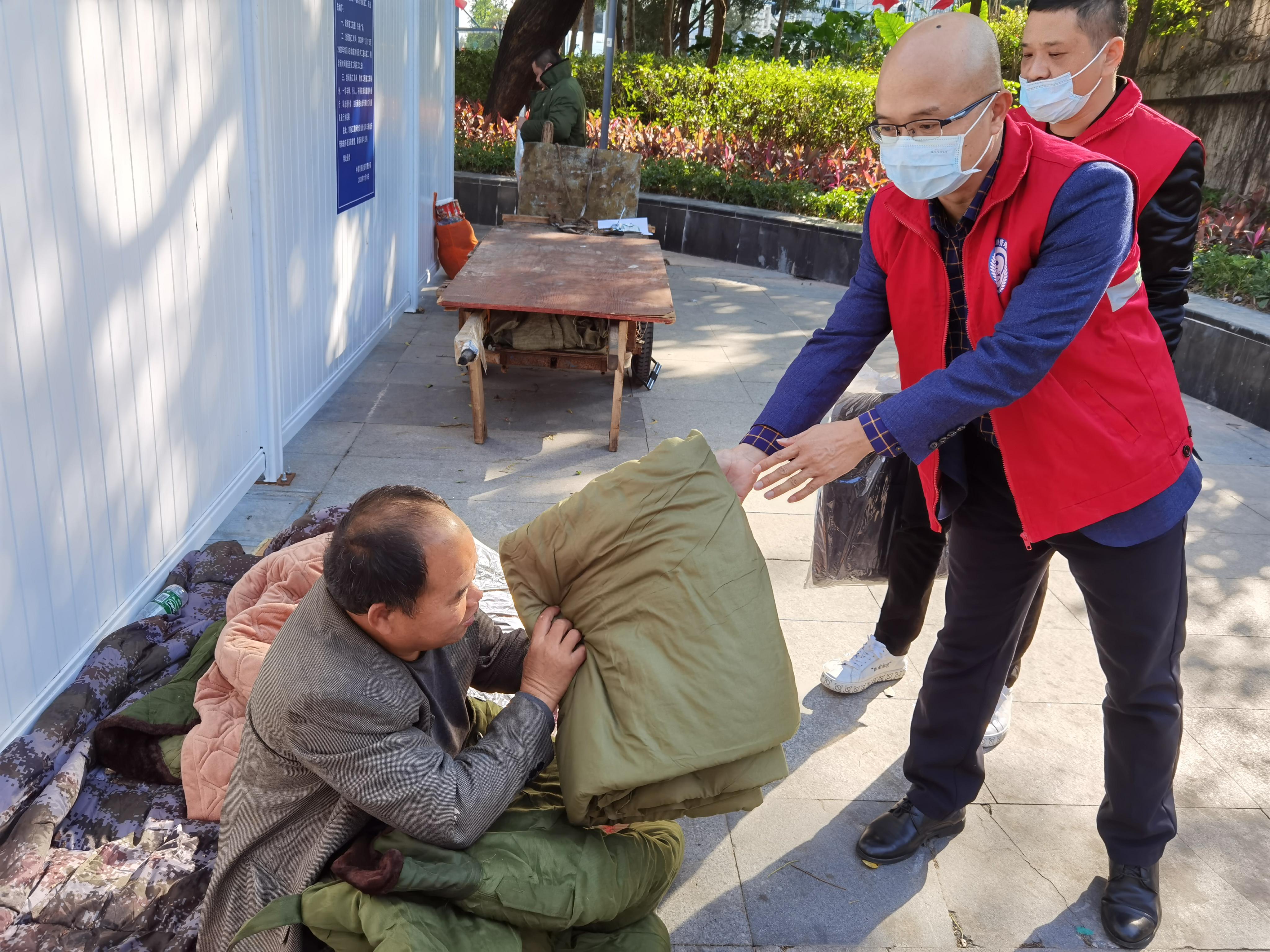 棉被床上用品宣传单,高品质棉被床上用品，打造舒适家居生活的秘密武器